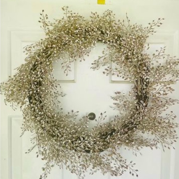 Frosted Fall Little Luna Leaves Wreath, 20” - Picture 2 of 10